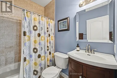 24 Samara Place Ottawa ON K2S 2B2