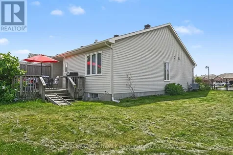 24 Samara Place Ottawa ON K2S 2B2