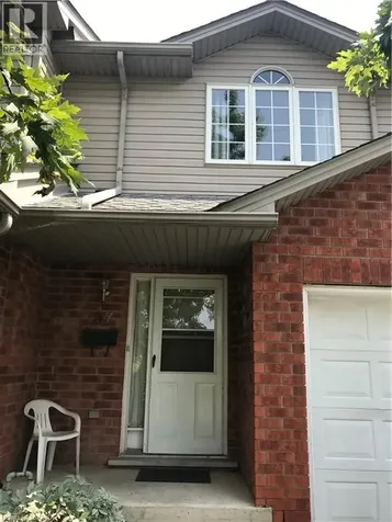 97 Caledon Avenue Hamilton ON L9C 3C9