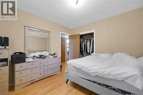22 Hamptonbrook Drive Toronto ON M9P 1A1