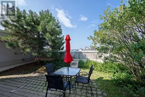 138 Somerset Street Ottawa ON K2P 0A3