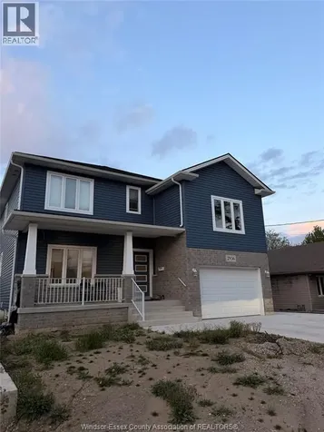 2936 Langlois Avenue Windsor ON N8X 4M7
