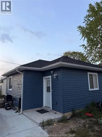 2936 Langlois Avenue Windsor ON N8X 4M7