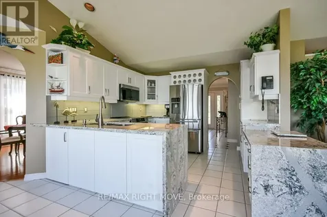 683 Glen Crescent Orillia ON L3V 6R2