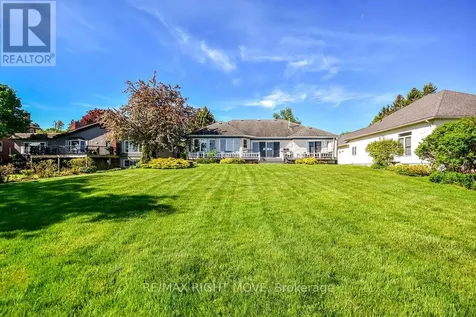683 Glen Crescent Orillia ON L3V 6R2