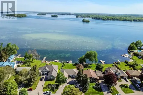 683 Glen Crescent Orillia ON L3V 6R2