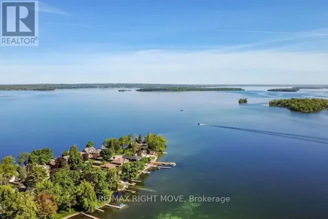 683 Glen Crescent Orillia ON L3V 6R2