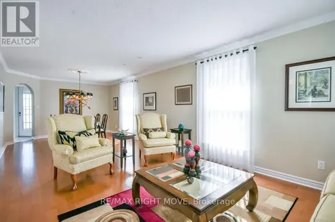 683 Glen Crescent Orillia ON L3V 6R2