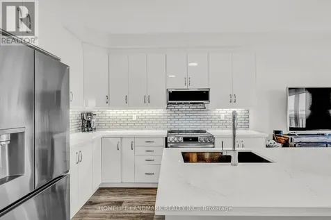 53 Sagewood Avenue Barrie ON L9J 0K4