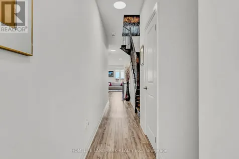 53 Sagewood Avenue Barrie ON L9J 0K4
