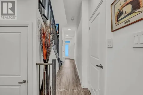 53 Sagewood Avenue Barrie ON L9J 0K4