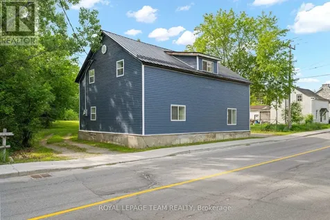 76 South Street Lanark Highlands ON K0G 1K0