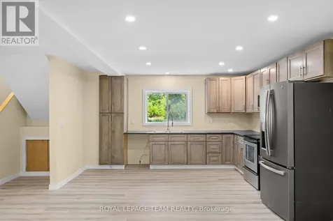 76 South Street Lanark Highlands ON K0G 1K0