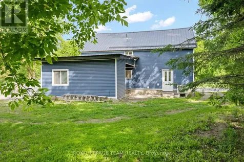 76 South Street Lanark Highlands ON K0G 1K0