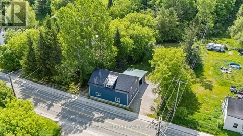 76 South Street Lanark Highlands ON K0G 1K0