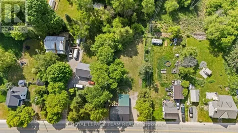 76 South Street Lanark Highlands ON K0G 1K0