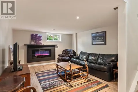 21948 Adelaide Street North Middlesex Centre ON N0M 1C0