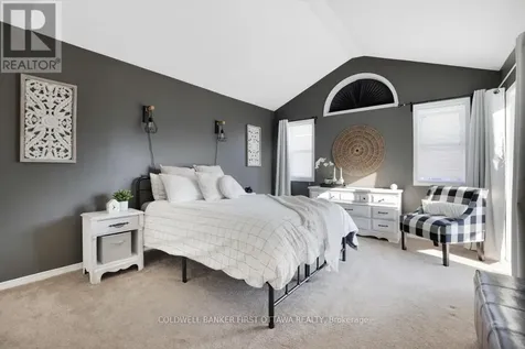 37 Boulder Way Ottawa ON K2J 4R5