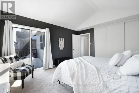 37 Boulder Way Ottawa ON K2J 4R5