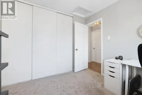 37 Boulder Way Ottawa ON K2J 4R5