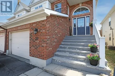 37 Boulder Way Ottawa ON K2J 4R5