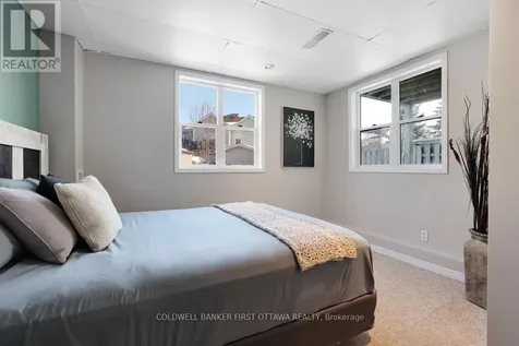 37 Boulder Way Ottawa ON K2J 4R5