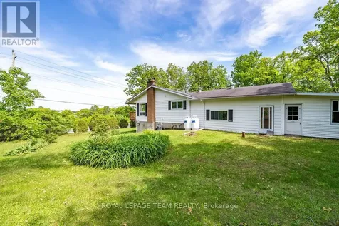 3697 Burnstown Road Horton ON K7V 3Z4