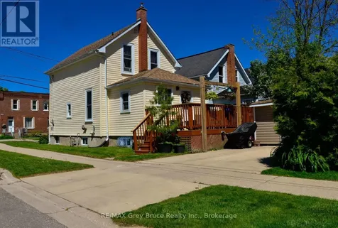 499 16th Street Owen Sound ON N4K 4A5