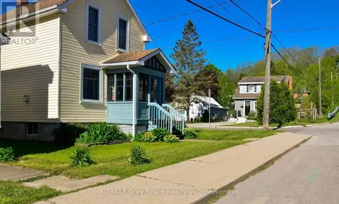 499 16th Street Owen Sound ON N4K 4A5
