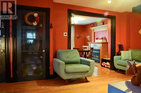 499 16th Street Owen Sound ON N4K 4A5