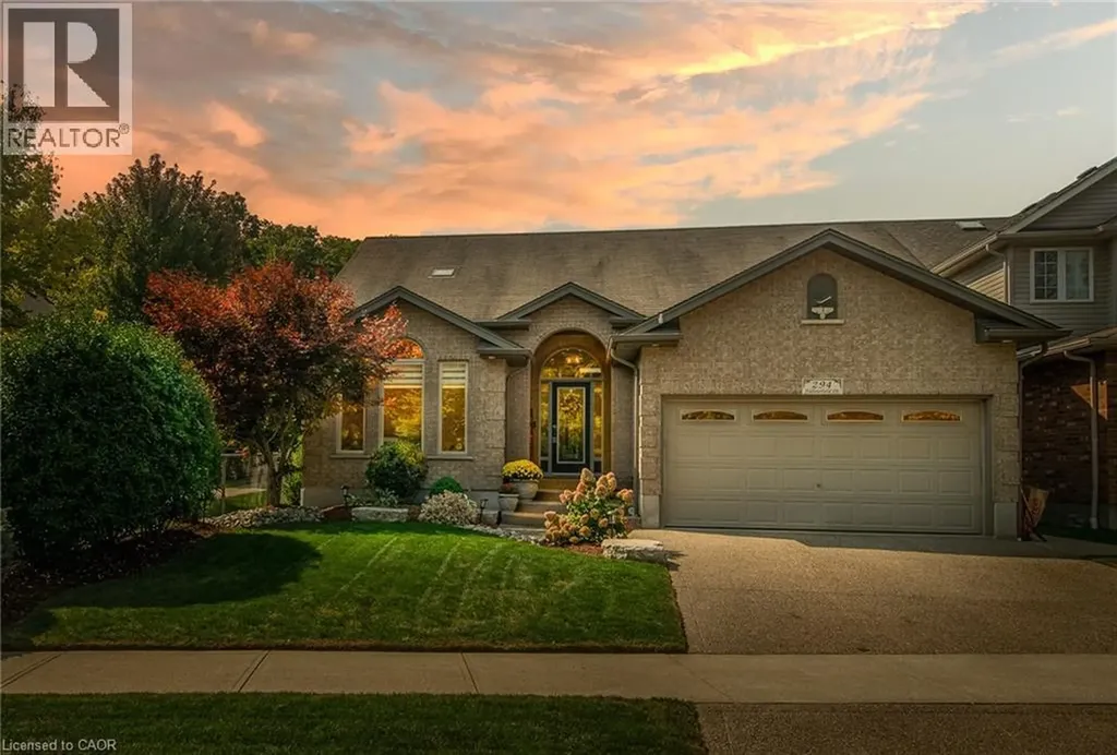 294 Fallowfield Drive Kitchener ON N2C 2T8