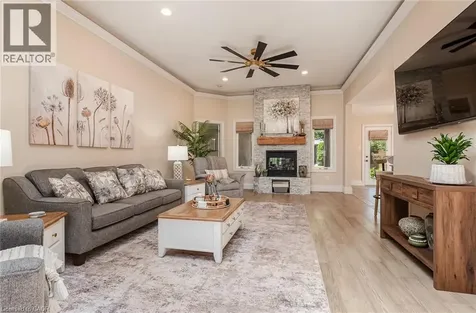 294 Fallowfield Drive Kitchener ON N2C 2T8