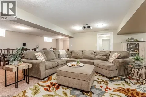 294 Fallowfield Drive Kitchener ON N2C 2T8