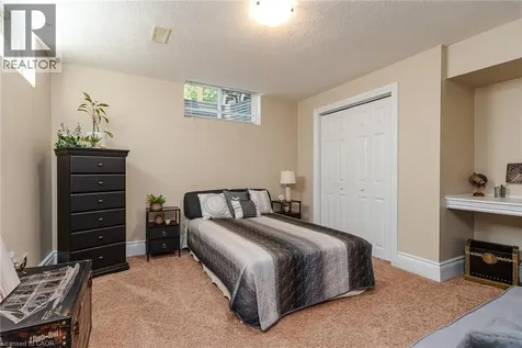 294 Fallowfield Drive Kitchener ON N2C 2T8