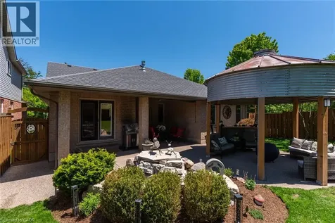 294 Fallowfield Drive Kitchener ON N2C 2T8
