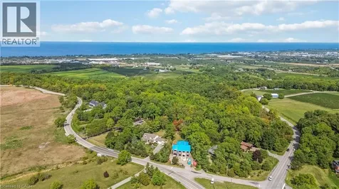 493 Ridge Road East Grimsby ON L3M 0K5