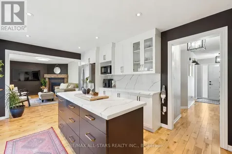 10 Forsythe Drive Uxbridge ON L9P 1V7