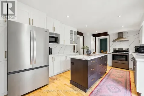 10 Forsythe Drive Uxbridge ON L9P 1V7