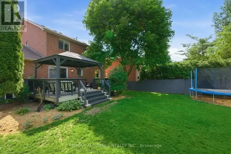 10 Forsythe Drive Uxbridge ON L9P 1V7