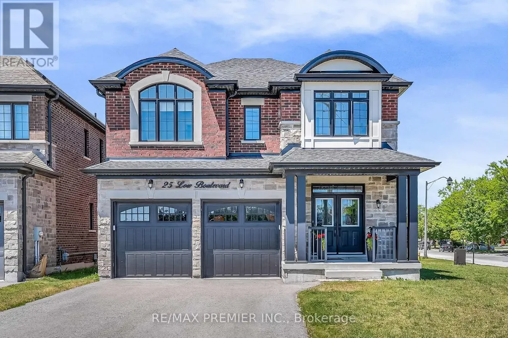 25 Low Boulevard Uxbridge ON L9P 1W7