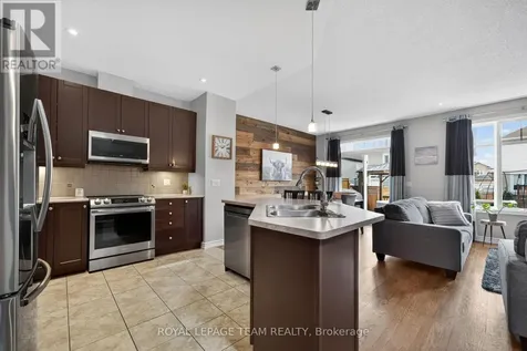 336 Glenbrae Avenue Ottawa ON K2W 0C2