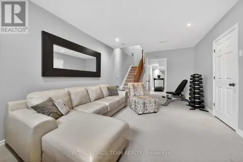 336 Glenbrae Avenue Ottawa ON K2W 0C2