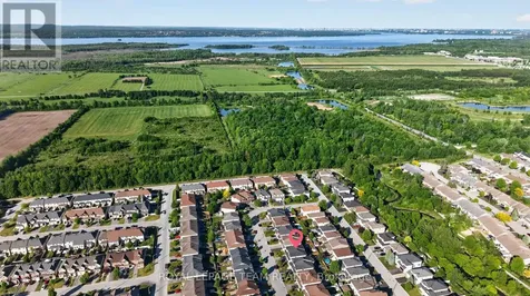 336 Glenbrae Avenue Ottawa ON K2W 0C2