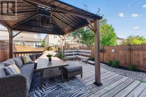 336 Glenbrae Avenue Ottawa ON K2W 0C2