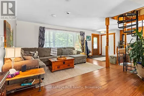 558156 4 Corners North Owen Sound ON N4K 5W4