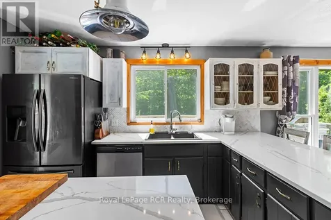 558156 4 Corners North Owen Sound ON N4K 5W4