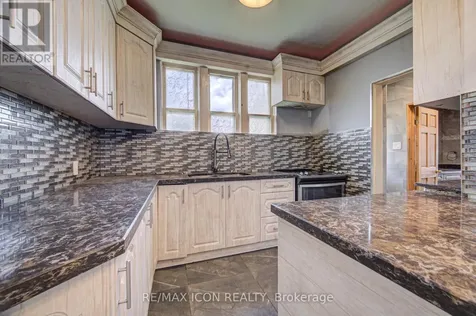 59 Irvin Street Kitchener ON N2H 1K7