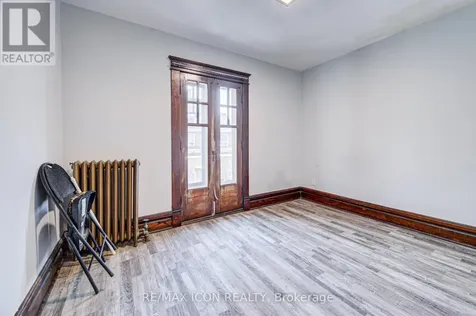 59 Irvin Street Kitchener ON N2H 1K7