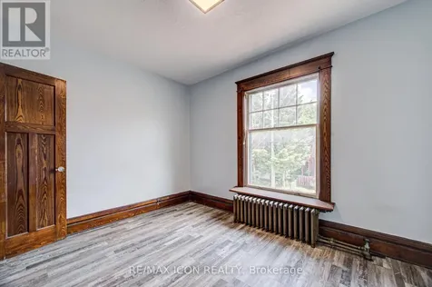 59 Irvin Street Kitchener ON N2H 1K7