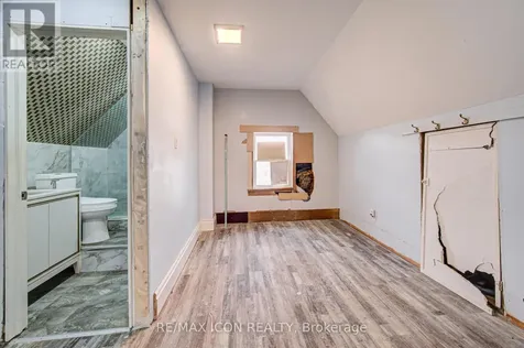 59 Irvin Street Kitchener ON N2H 1K7